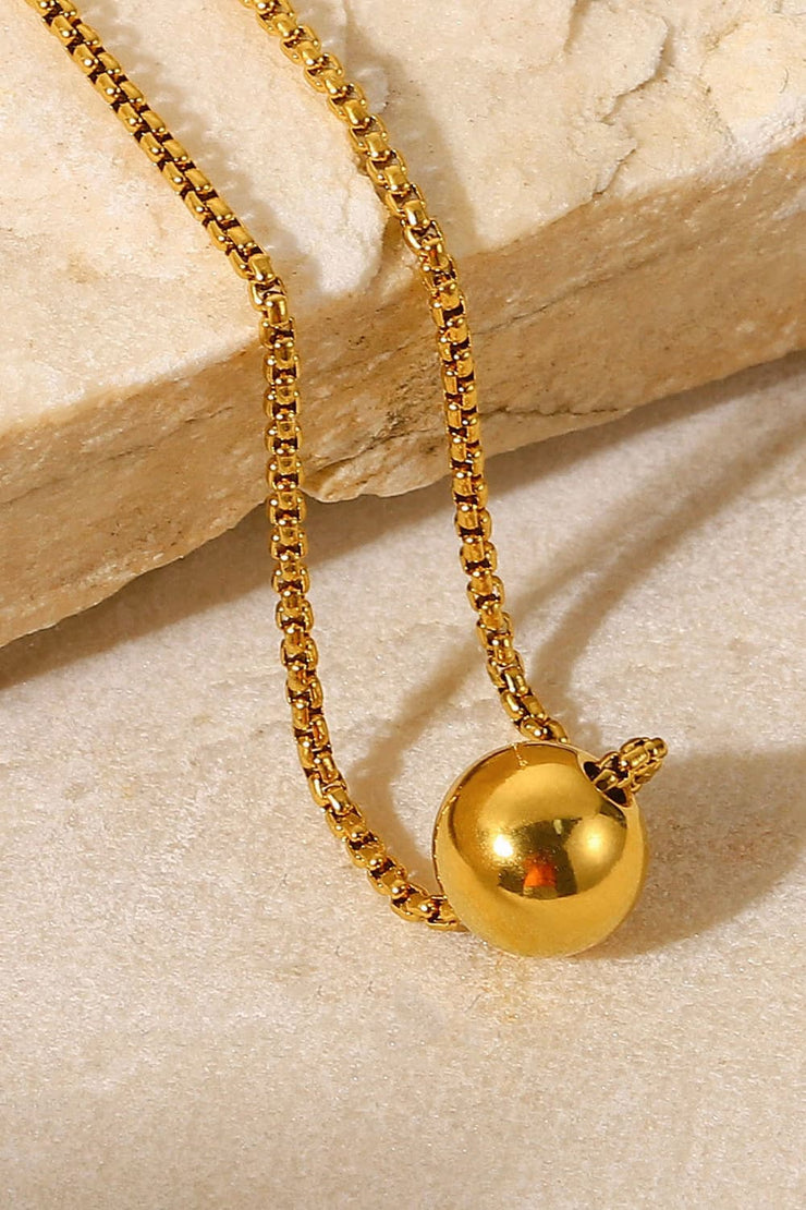 18K Gold-Plated Round Shape Pendant Necklace - The Michelle Style Boutique